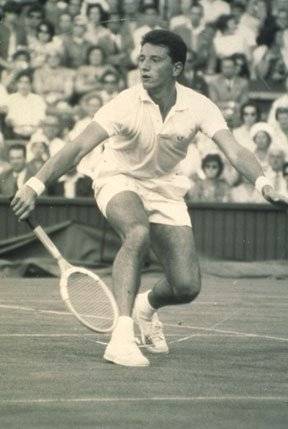 Sergio Tacchini - история бренда и их знаковых олимпиек