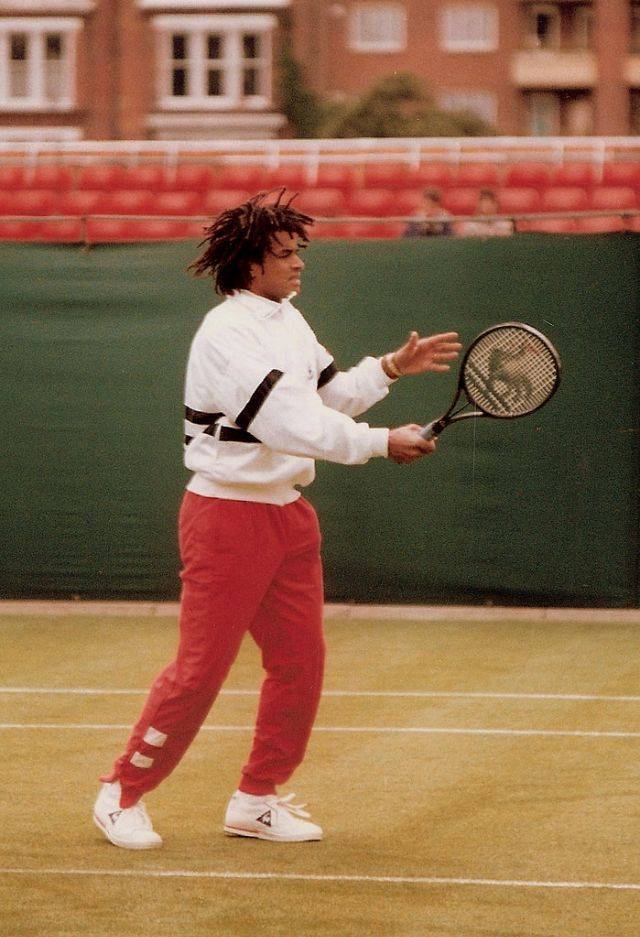 Теннисист Янник Ноа - Stone Forest