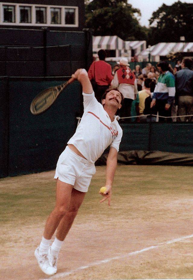 Теннисист Джон Ньюкомб - Stone Forest
